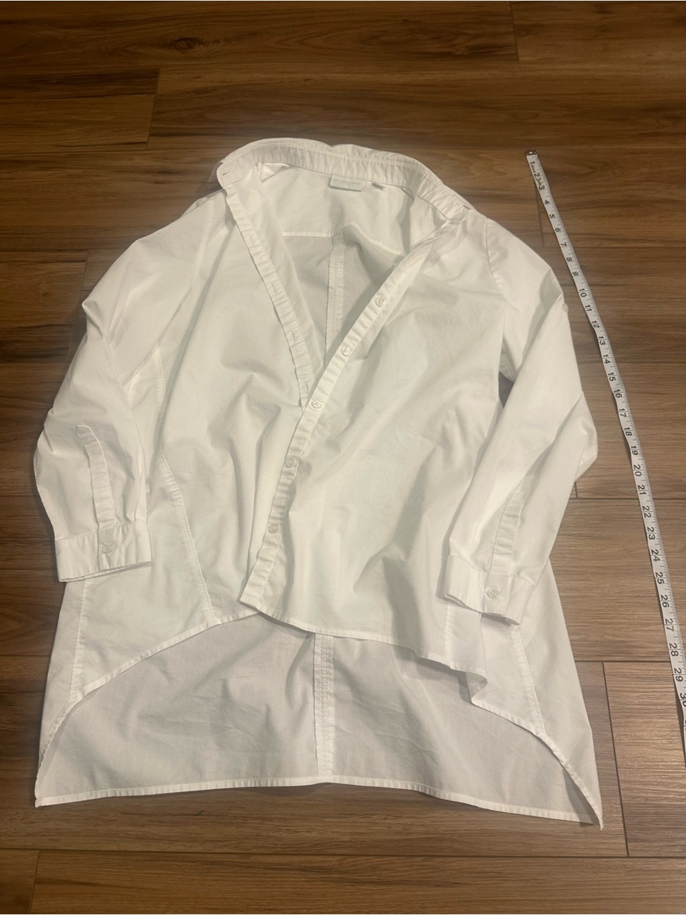 New York & Company White Button-Down High-Low Shirt